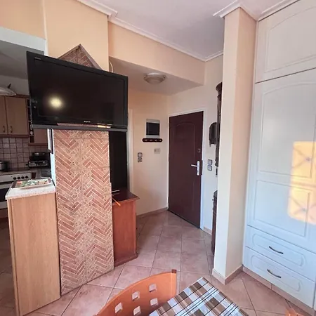 2' From Διαμέρισμα